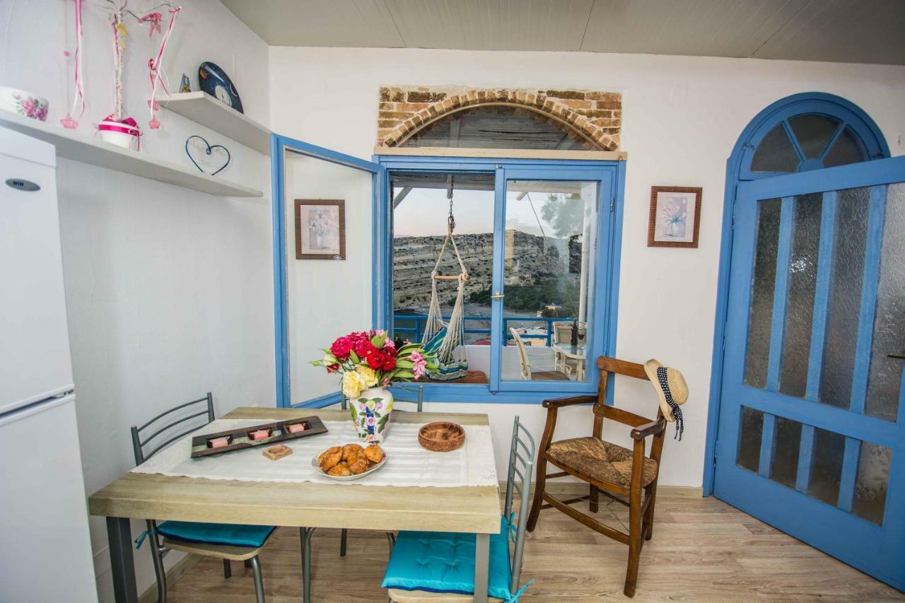 Villa Castri House à Matala Extérieur photo