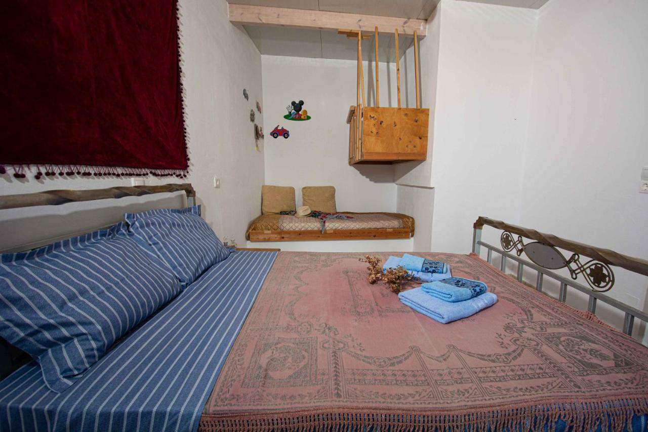 Villa Castri House à Matala Extérieur photo